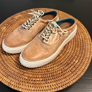 Roan Tan Leather Sneakers low back size 7